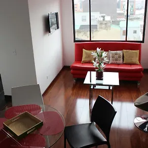 Luxury Suites & Apartahotel