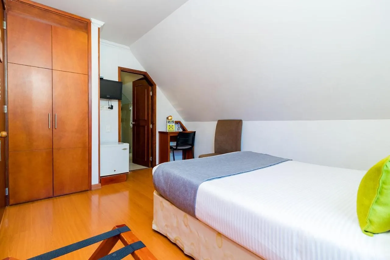 Ayenda 1068 Plaza 36 Otel Bogotá